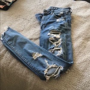 very distressed american eagle jeans